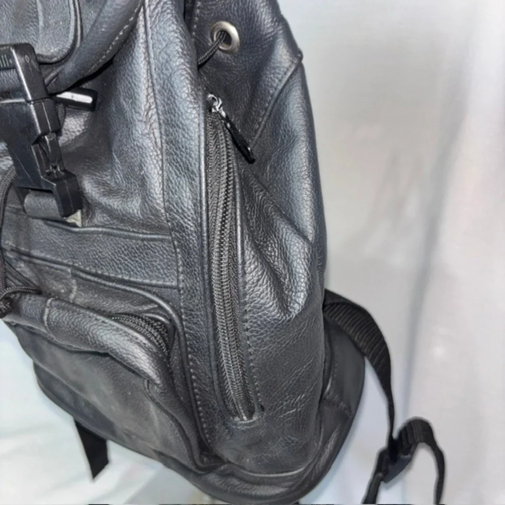 N/A genuine leather